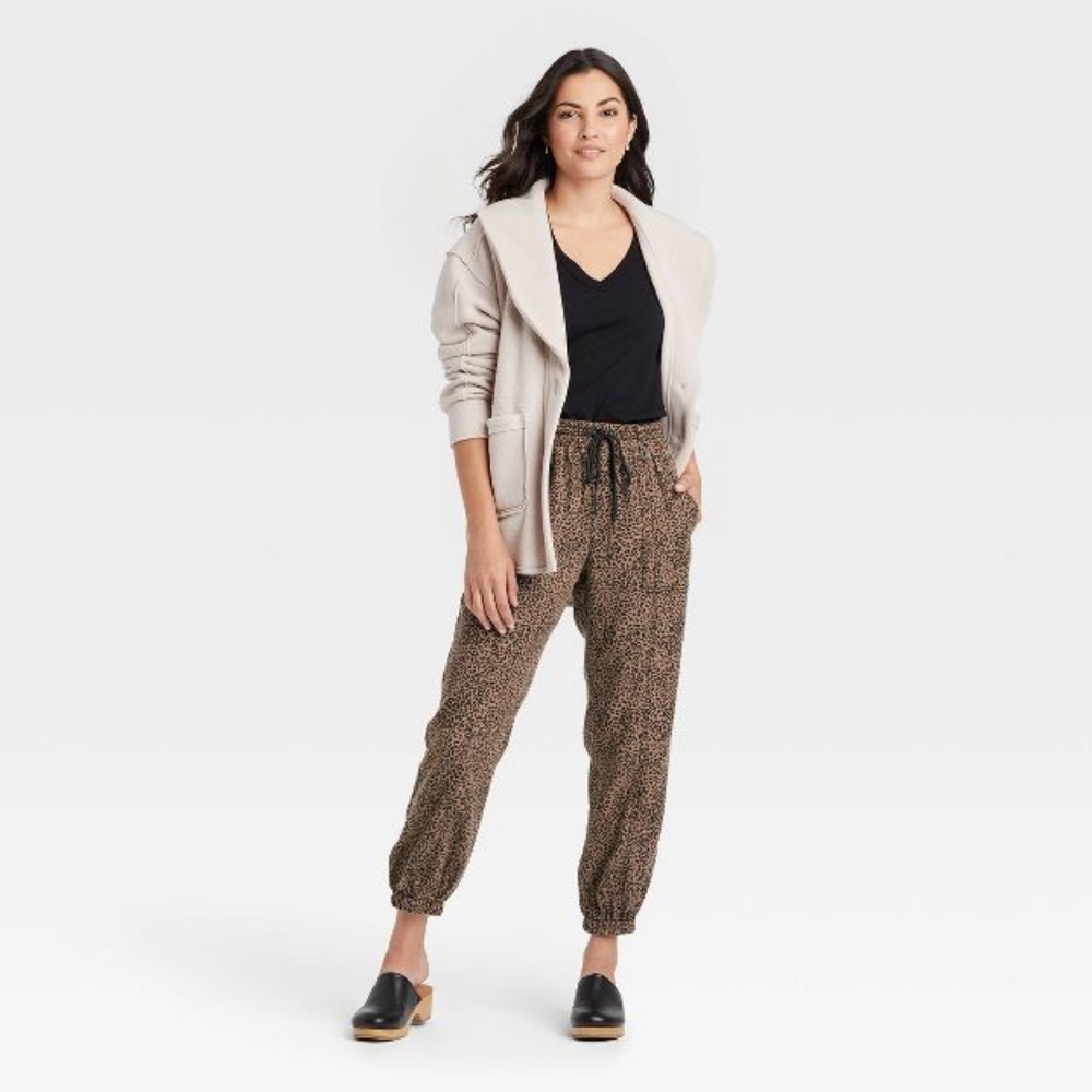 Leopard Jogger Pants by Knox Rose™ Medium